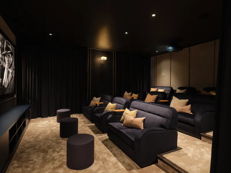 Private Cinema